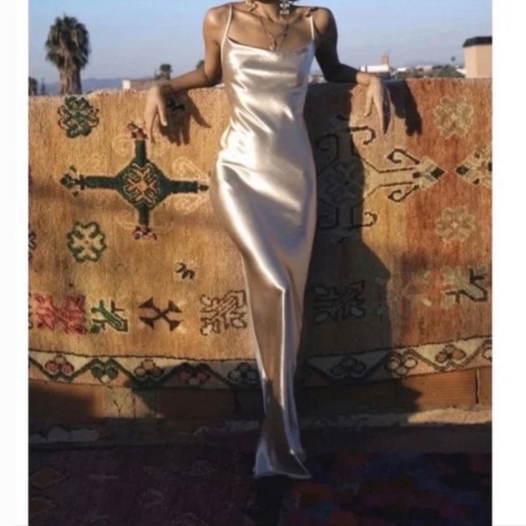 Rat & Boa | The Lumina Maxi Dress In Gold | - Picture 4 of 9